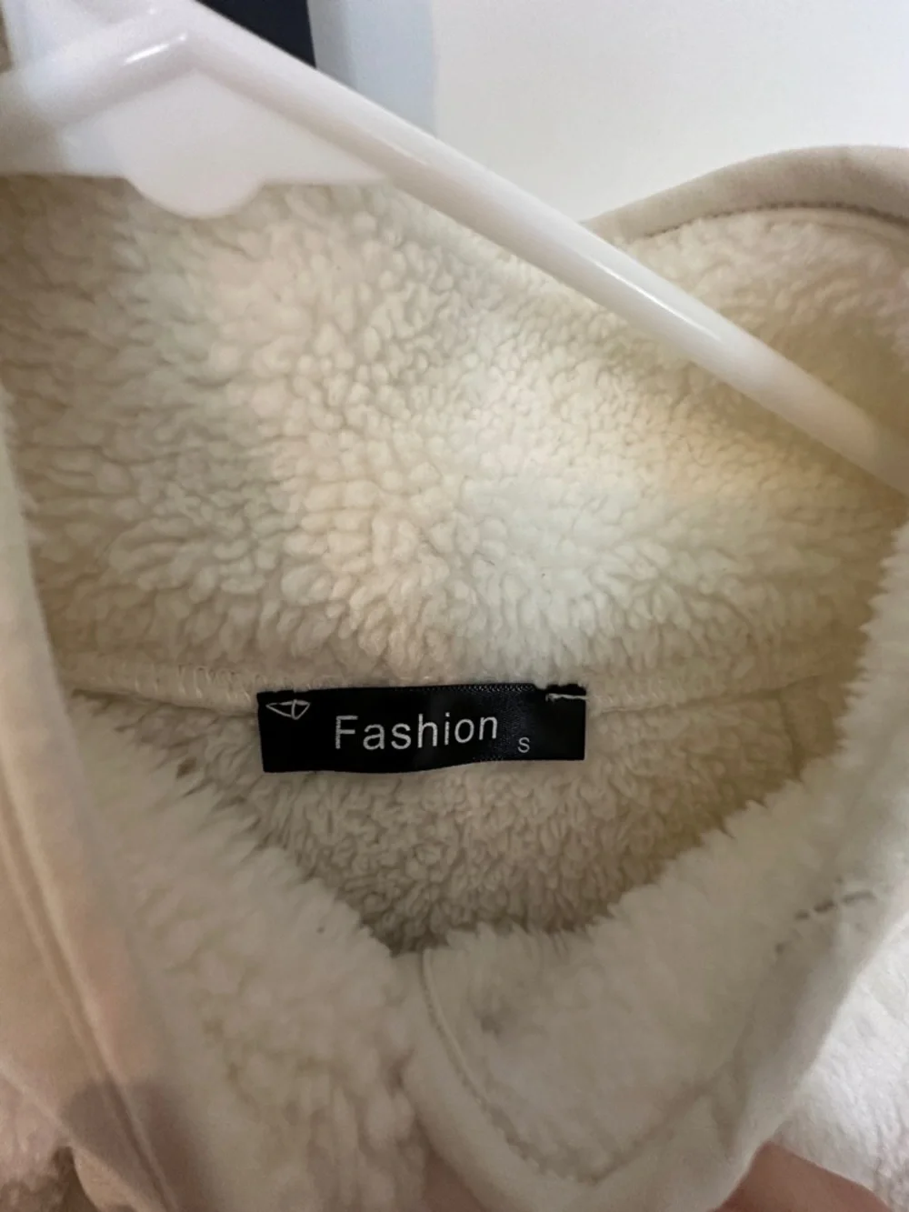 SOLD Cream Button-Up Jacket - Picture 4 of 4